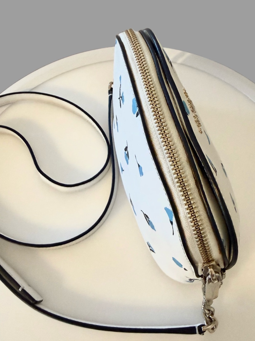 Kate Spade Spencer Dainty Bloom Small Dome Bag Chain Crossbody White Blue Floral - Picture 7 of 17